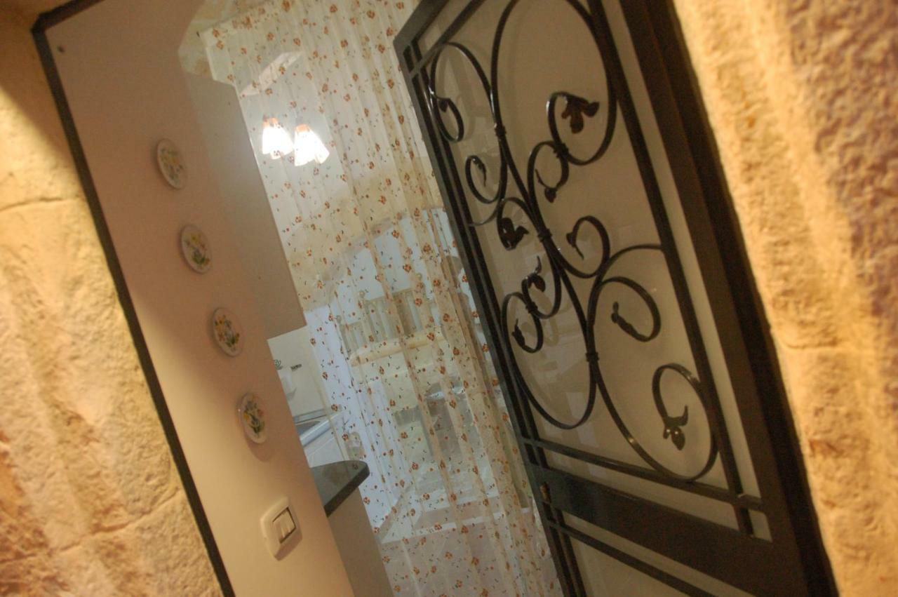 Antro Delle Muse Bed & Breakfast Алтамура Екстериор снимка